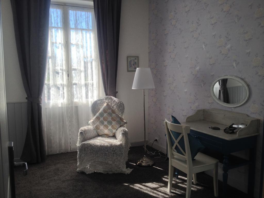 Le Petit Dragon Rouge Hotel Miers Quarto foto